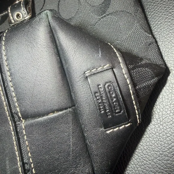 Coach Black Monogram Handbag COACH Small Satchel Handbag Great condition - Picture 4 of 10